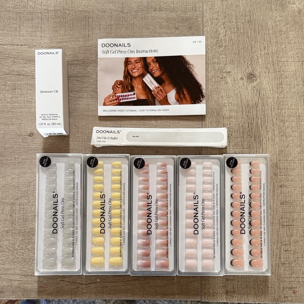 New! Doonails Kit 5 sets of New Nails, Adhesive Remover, File/Buffer